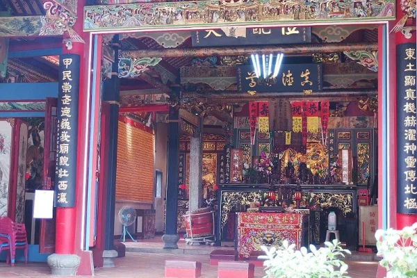 馬公東甲北極殿（啟明）