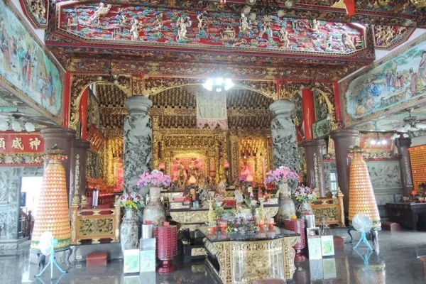 威靈宮