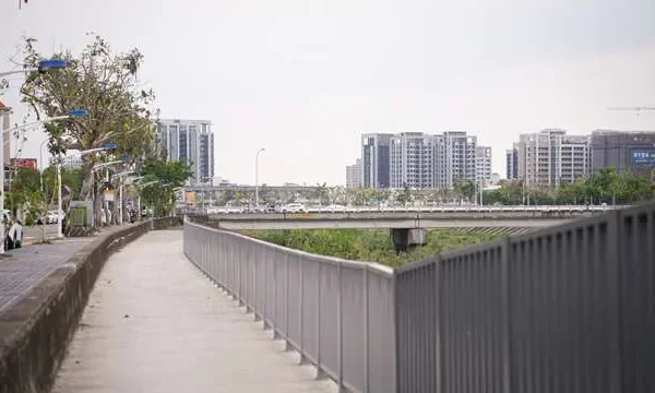 旱溪親水式自行車道